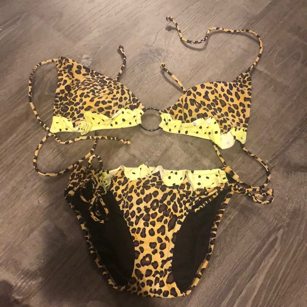 VS leopard bikini